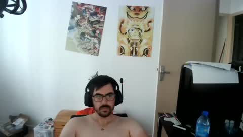 Snapshot of romainb72 chatting on June 2026 10:07:02 AM romainb72 online show from June 2026 10:07:02 AM