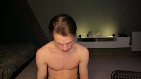 Snapshot of romeo_mercy chatting on December 2024 05:17:02 PM Romeo online show from December 2024 05:17:02 PM