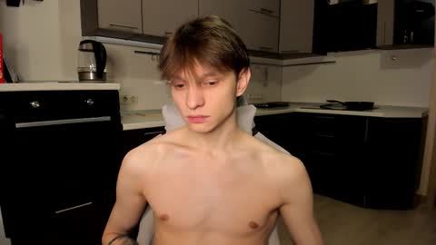 Snapshot of romeo_mercy chatting on November 2025 06:02:02 AM Romeo online show from November 2025 06:02:02 AM