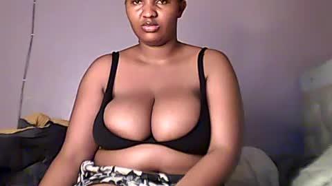 Snapshot of romina_26 chatting on June 2026 11:24:02 PM Romina 26 online show from June 2026 11:24:02 PM
