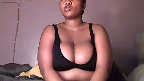 Snapshot of romina_26 chatting on June 2026 03:30:02 AM Romina 26 online show from June 2026 03:30:02 AM