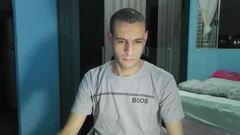 Snapshot of ronnispoto chatting on March 2026 09:43:02 PM ronny online show from March 2026 09:43:02 PM