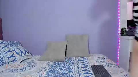 Snapshot of room312_ chatting on June 2026 04:10:01 PM Twelve 3 Inst Twelve 312002 Twitter Room312 2002 online show from June 2026 04:10:01 PM