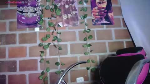 Snapshot of roos_veyker chatting on July 2026 07:22:01 AM roos_veyker online show from July 2026 07:22:01 AM