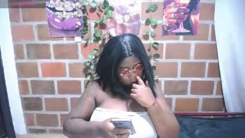 Snapshot of roos_veyker chatting on July 2026 05:18:02 PM roos_veyker online show from July 2026 05:18:02 PM