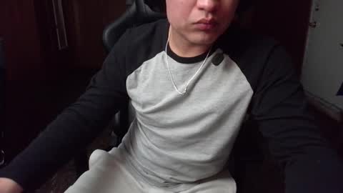 roquet8672 online show from February 2026 03:38:02 AM