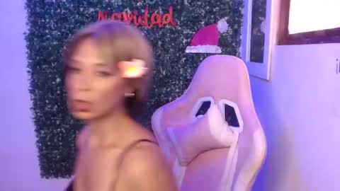 Snapshot of rosa_skinny chatting on February 2026 06:24:02 PM rosa online show from February 2026 06:24:02 PM