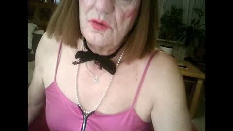 Tina online show from December 2024 10:29:01 PM