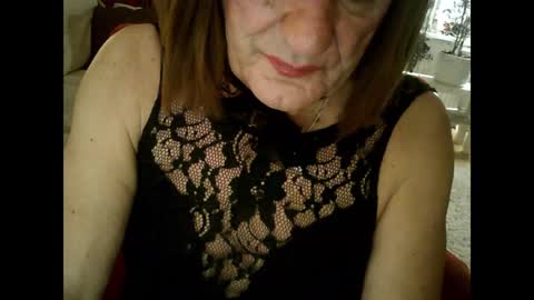 Tina online show from January 2025 10:44:02 PM