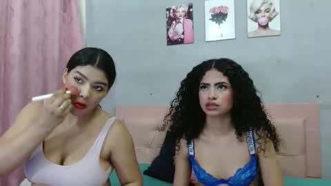 rosa_woolf online show from February 2026 01:27:02 PM