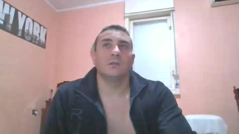 Snapshot of rosario1212 chatting on December 2024 01:04:01 AM Rosario online show from December 2024 01:04:01 AM