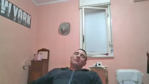 Snapshot of rosario1212 chatting on January 2025 11:07:01 PM Rosario online show from January 2025 11:07:01 PM