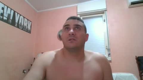 Snapshot of rosario1212 chatting on November 2025 12:52:02 AM Rosario online show from November 2025 12:52:02 AM