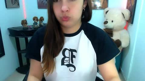 Rose online show from January 2025 03:40:01 PM