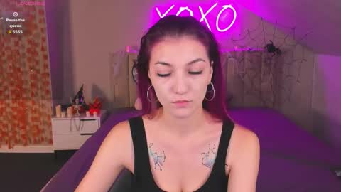 Kimberlly online show from October 2025 12:00:01 AM