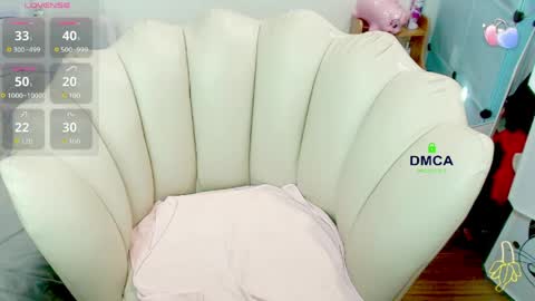 Snapshot of rose_rosemary chatting on June 2026 01:19:01 AM Rose online show from June 2026 01:19:01 AM
