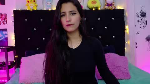 Rose online show from September 2025 04:13:02 AM