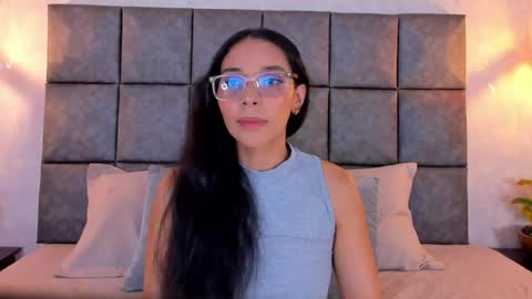 Snapshot of roseaurora chatting on May 2026 10:43:02 AM roseaurora online show from May 2026 10:43:02 AM