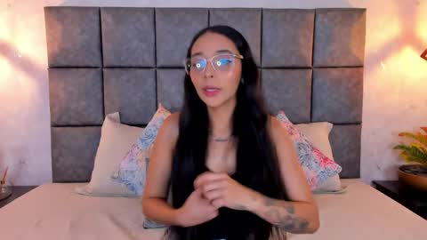 Snapshot of roseaurora chatting on May 2026 11:03:02 AM roseaurora online show from May 2026 11:03:02 AM