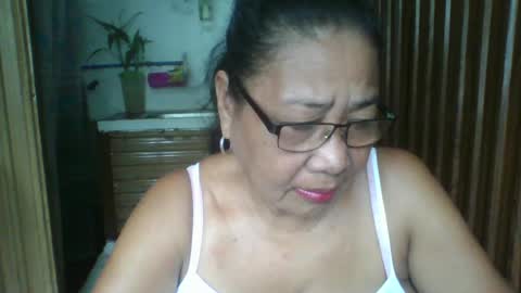 Snapshot of rosebelle66 chatting on June 2026 02:27:02 AM rosebelle66 online show from June 2026 02:27:02 AM