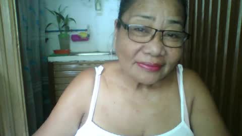 Snapshot of rosebelle66 chatting on June 2026 12:38:02 AM rosebelle66 online show from June 2026 12:38:02 AM