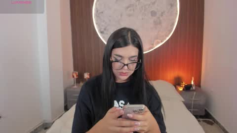 Snapshot of rosecassie chatting on March 2026 12:41:02 PM Rose online show from March 2026 12:41:02 PM