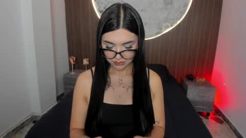 Snapshot of rosecassie chatting on April 2026 01:41:01 PM Rose online show from April 2026 01:41:01 PM