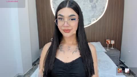 Snapshot of rosecassie chatting on April 2026 01:41:01 PM Rose online show from April 2026 01:41:01 PM