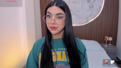 Snapshot of rosecassie chatting on April 2026 01:55:02 PM Rose online show from April 2026 01:55:02 PM