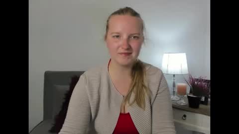 Rose online show from April 2026 05:16:01 PM