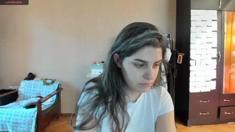 Snapshot of roselina_ chatting on May 2026 08:20:01 AM Rose online show from May 2026 08:20:01 AM