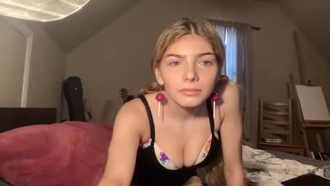 Rose Metal 3 online show from March 2026 05:27:02 PM