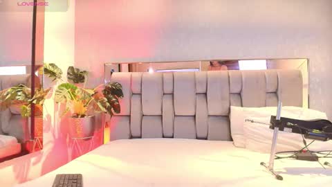 Rose online show from February 2026 05:12:02 AM