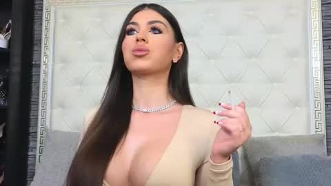 Gabriela online show from January 2026 07:22:01 AM