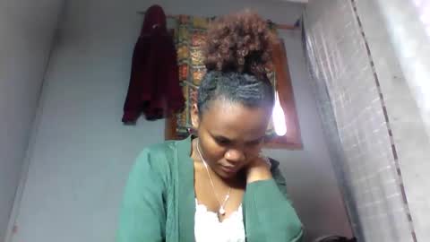 rosia22 online show from October 2025 07:49:02 AM