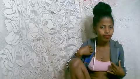 rosia online show from October 2025 02:57:02 PM