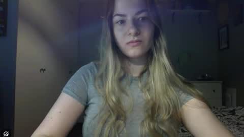 Rosie online show from November 2025 08:04:02 AM