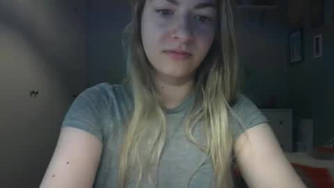 Snapshot of rosie_june chatting on June 2026 07:09:02 AM Rosie online show from June 2026 07:09:02 AM