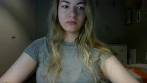Snapshot of rosie_june chatting on June 2026 06:38:01 AM Rosie online show from June 2026 06:38:01 AM