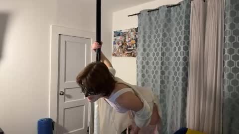 rosie_xo_reed online show from January 2026 03:44:01 AM