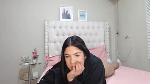 Snapshot of rosiehw chatting on February 2025 06:20:01 PM rosiehw online show from February 2025 06:20:01 PM
