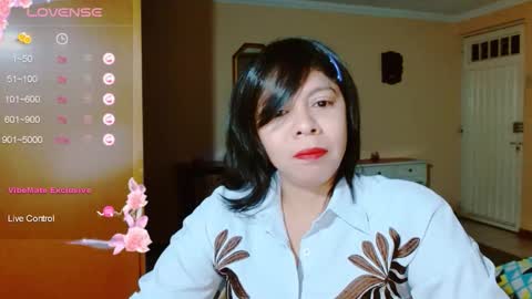 Snapshot of rositaredred chatting on December 2025 05:23:01 AM ROSE online show from December 2025 05:23:01 AM