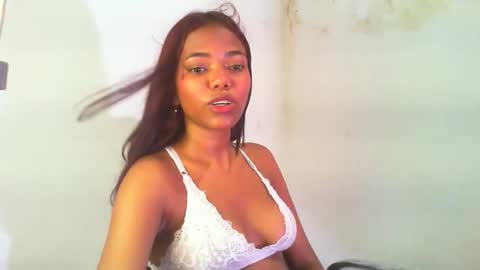 ross_saky online show from October 2025 07:47:01 PM