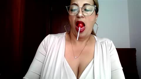 Snapshot of rossanalionheart chatting on May 2026 12:56:02 PM Rossana online show from May 2026 12:56:02 PM