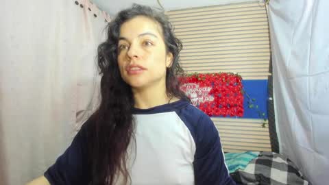Snapshot of rosse_25 chatting on May 2026 10:22:02 AM Would you like to help me with supplementation and sports suits so I can compete in powerlifting online show from May 2026 10:22:02 AM