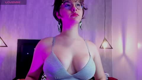 rosse  garden online show from May 2026 12:01:01 PM
