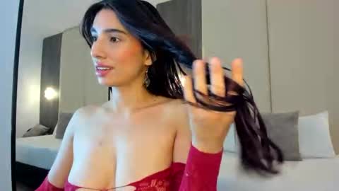 Snapshot of rosse_her chatting on July 2026 11:38:01 AM R O S S E online show from July 2026 11:38:01 AM