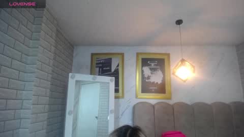 rosse jeane v online show from February 2026 03:47:02 AM