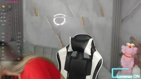 rosse jeane v online show from March 2026 01:11:02 PM