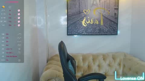 Snapshot of rosse_jeane_v chatting on May 2026 03:52:01 PM rosse jeane v online show from May 2026 03:52:01 PM